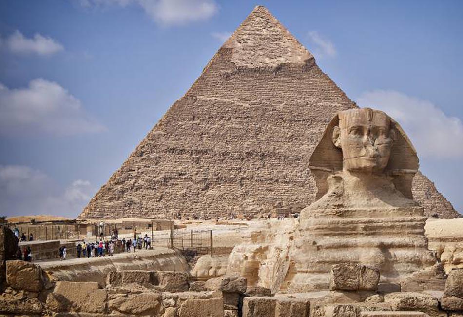 Tour to Giza Pyramids and Sphinx