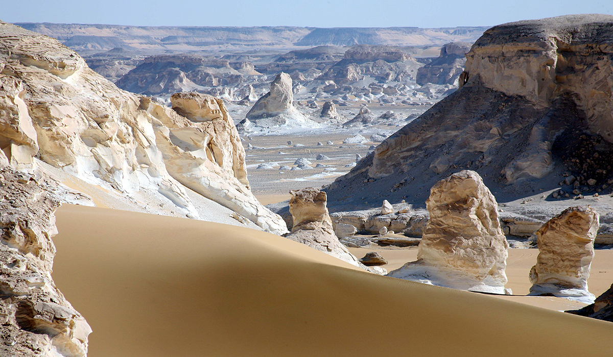 Baharia  Oasis Safari at The Back and White Desert 